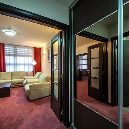 호텔 Terminus 포드고리차