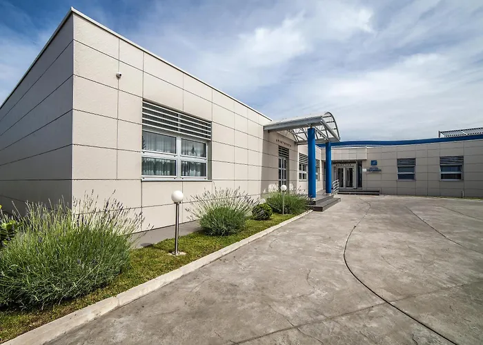 テルミナス ホテル 3*