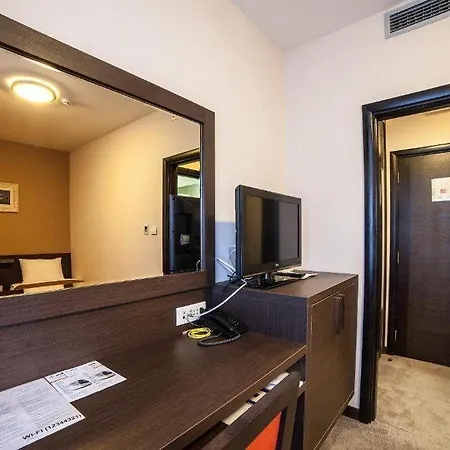 Hotel Terminus 3*