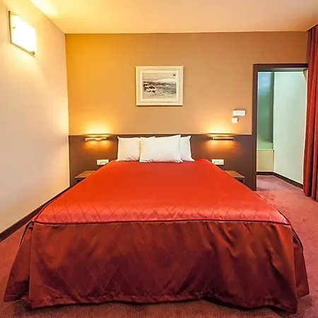 Hotel Terminus 3*
