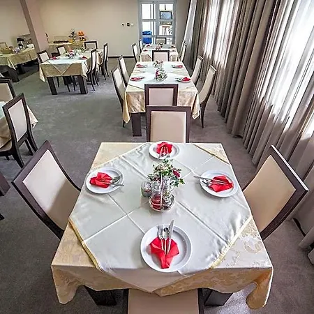 Hotel Terminus 3*