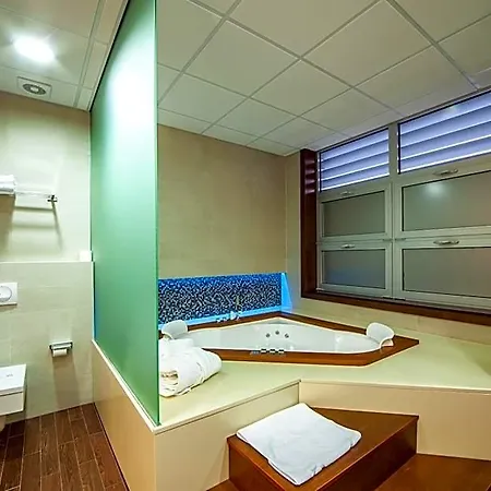 Terminus 3* Podgorica
